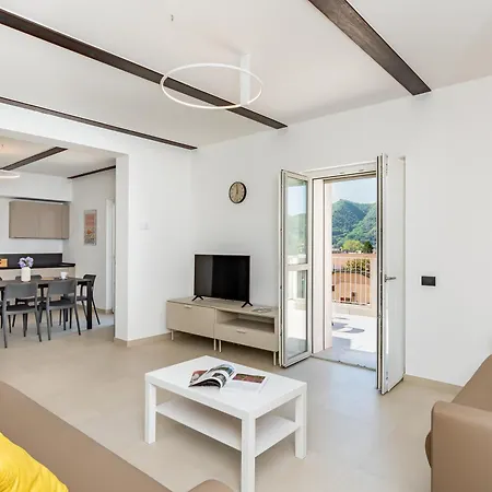 Apartmán Crispi Como